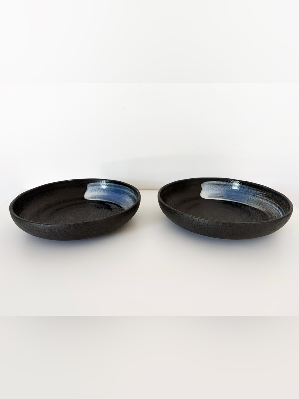 Modern Black Stoneware Shallow Bowls / Pasta & Salad Bowls - Set of 2